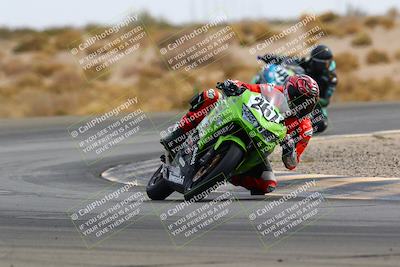 media/Feb-27-2022-CVMA (Sun) [[a3977b6969]]/Race 6 500 Supersport-350 Supersport (Holeshot)/